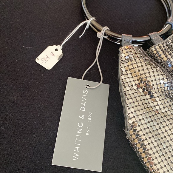 Whiting & Davis Wristlet - Picture 2 of 10